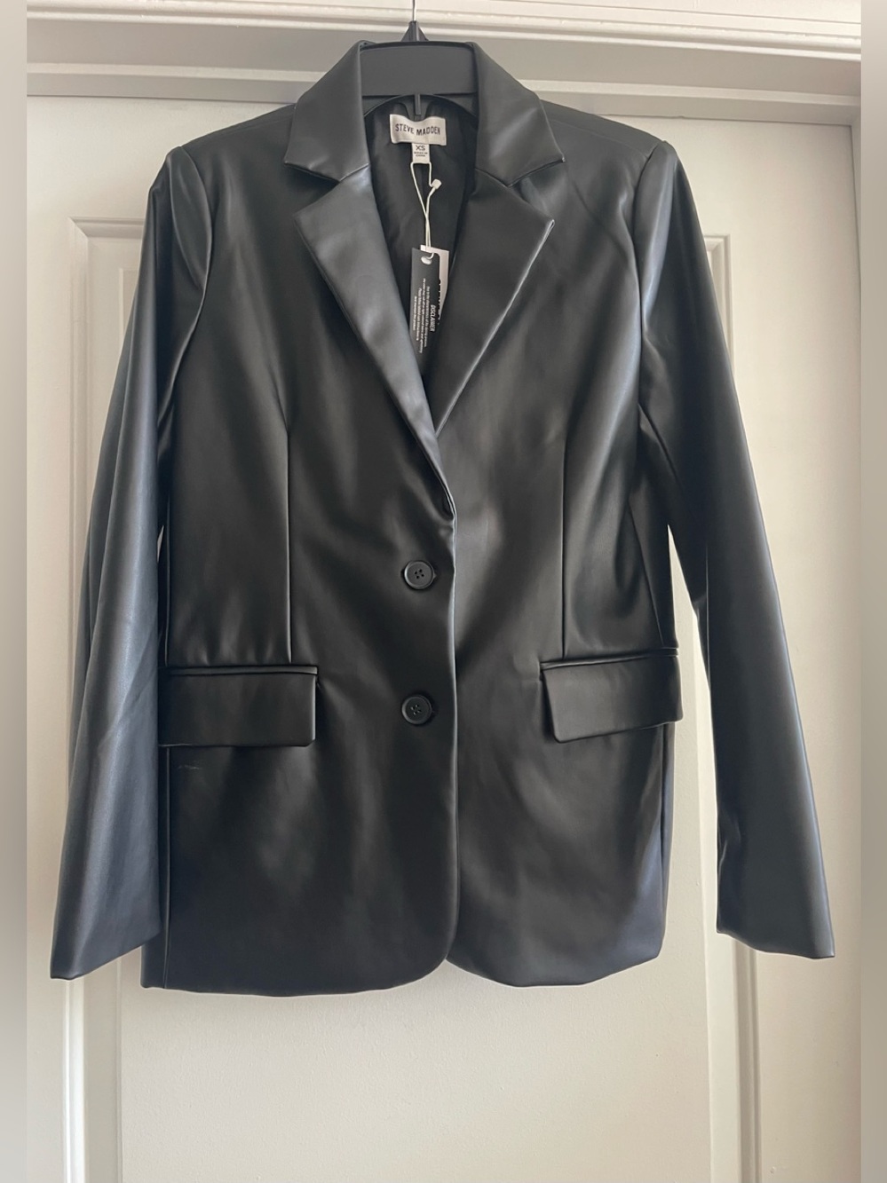 Steve Madden Black Faux Leather Boyfriend Blazer
